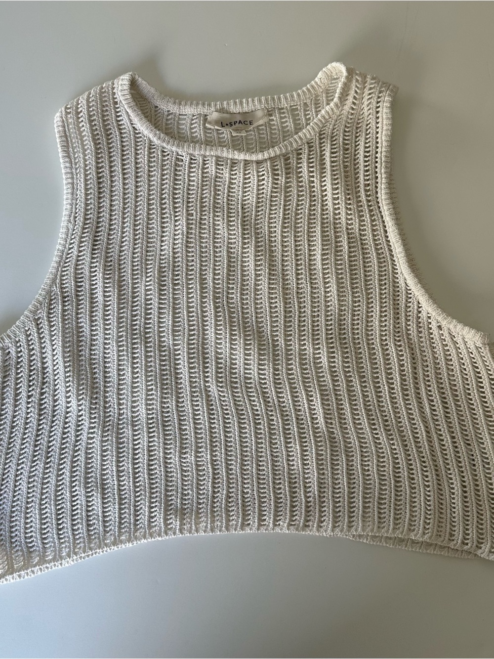 l*space Cream Sanders Crochet Crop Tank